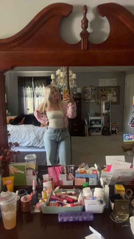 Customer photo for "I love the cardigan very"