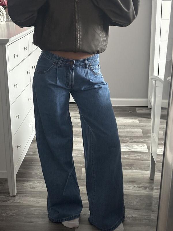 Review Thumbnail Image 0 375194280