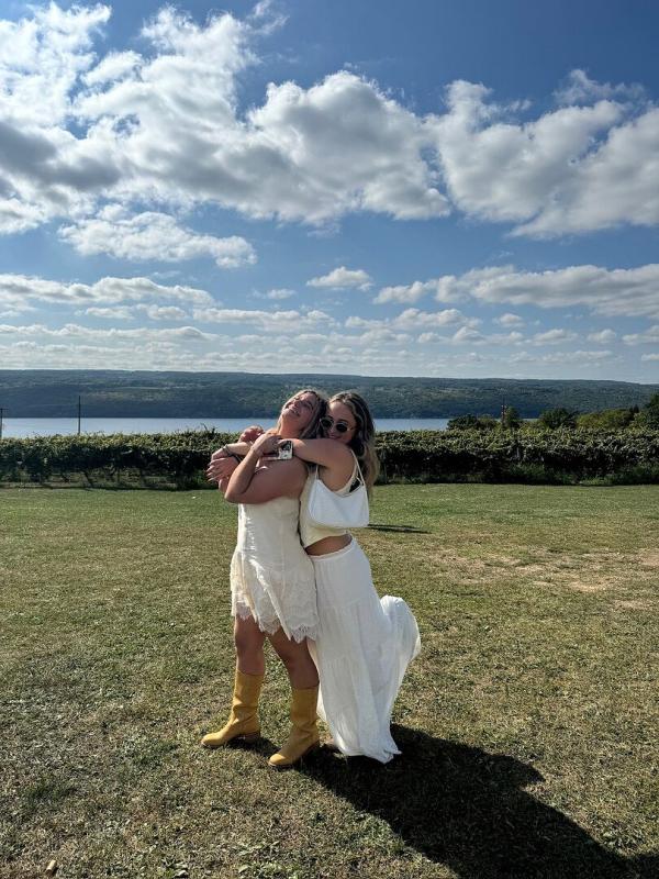 Customer photo for "cutest skirt ever!! the material"