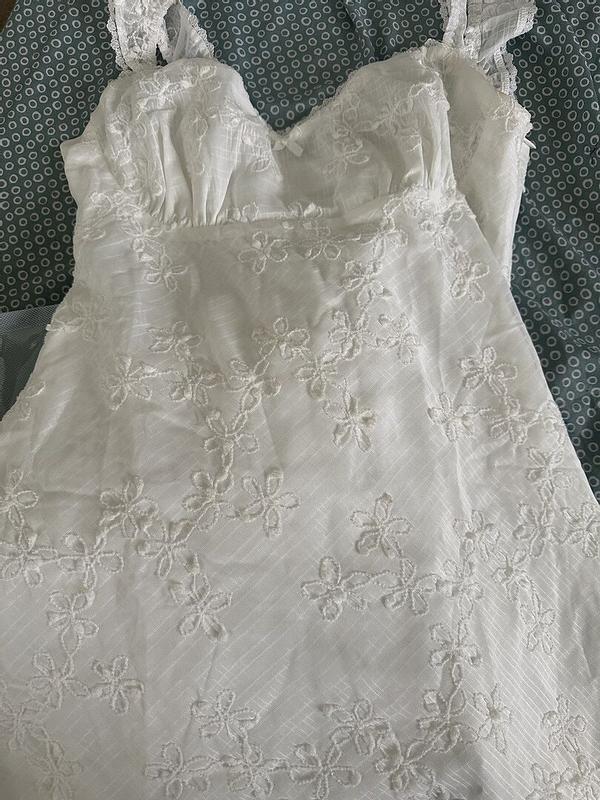 Review Thumbnail Image 0 348923051