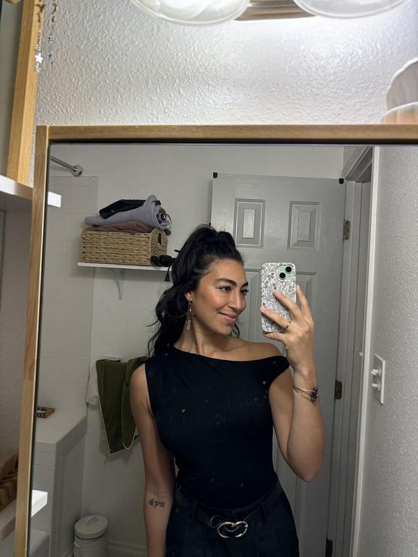 Review Thumbnail Image 0 351053870