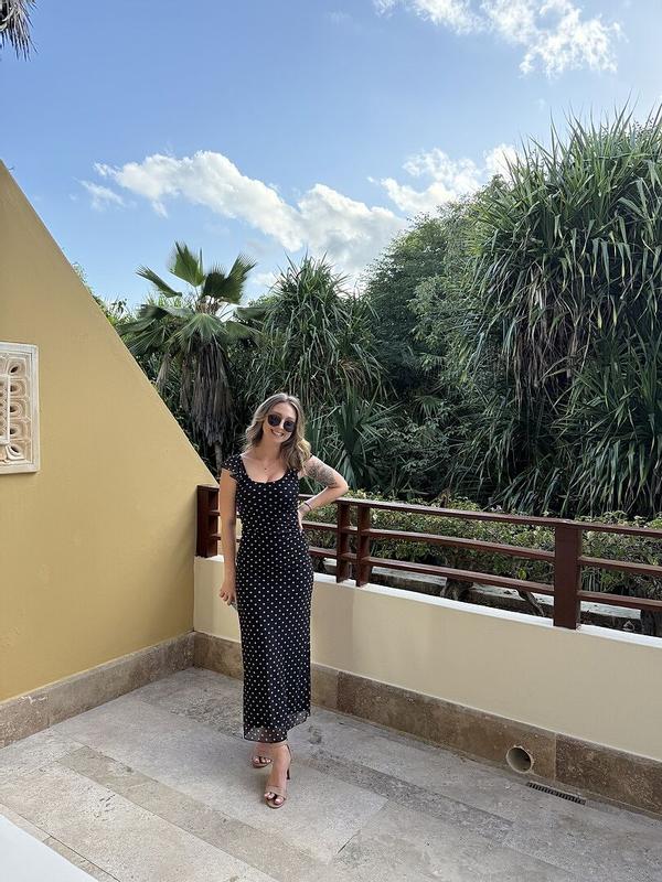 Review Thumbnail Image 0 379395781