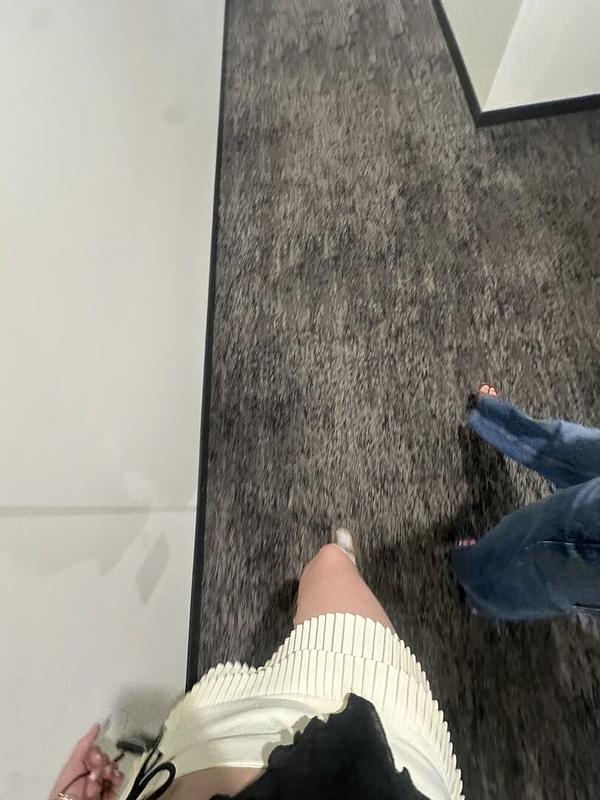 Review Thumbnail Image 0 382314624