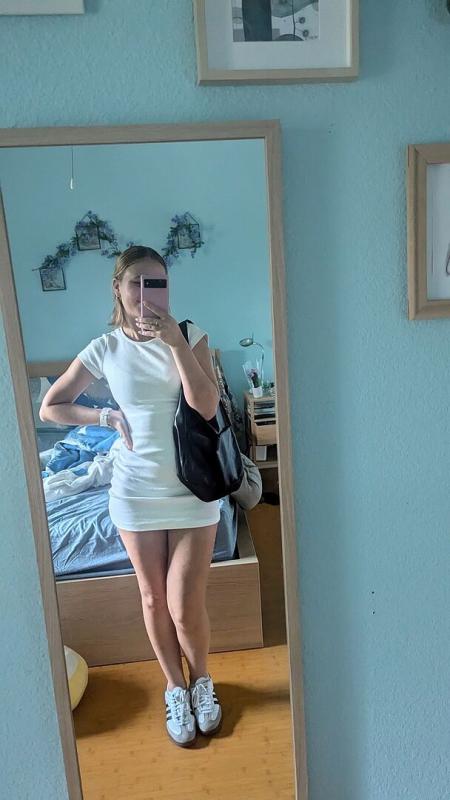 Review Thumbnail Image 0 350740889