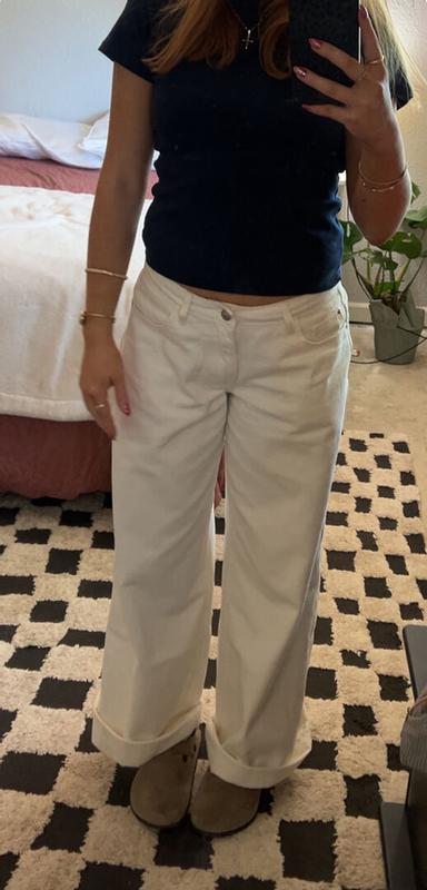 Review Thumbnail Image 0 359492095