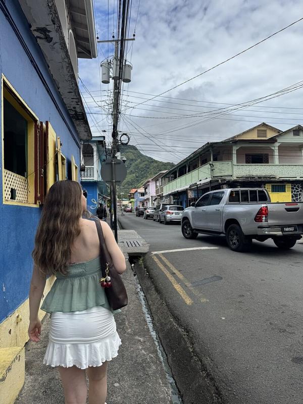 Review Thumbnail Image 1 350741479