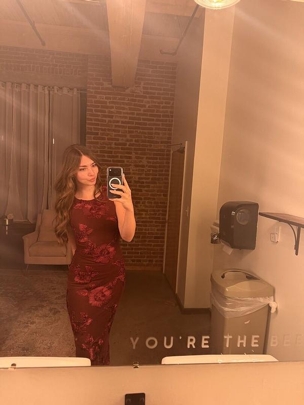 Review Thumbnail Image 0 382591135