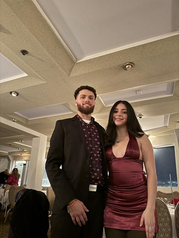 Review Thumbnail Image 0 379544637