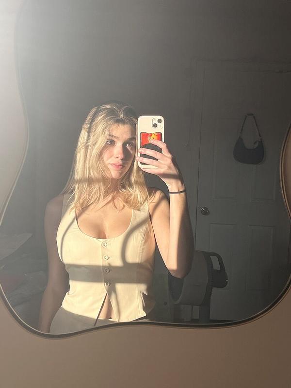 Review Thumbnail Image 0 374155694