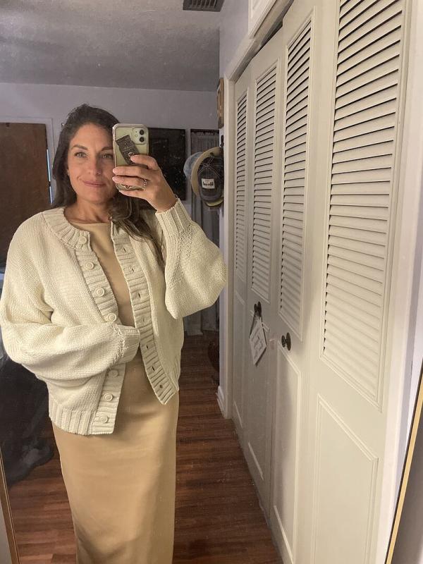 Customer photo for "This is a beautiful, comfy,"