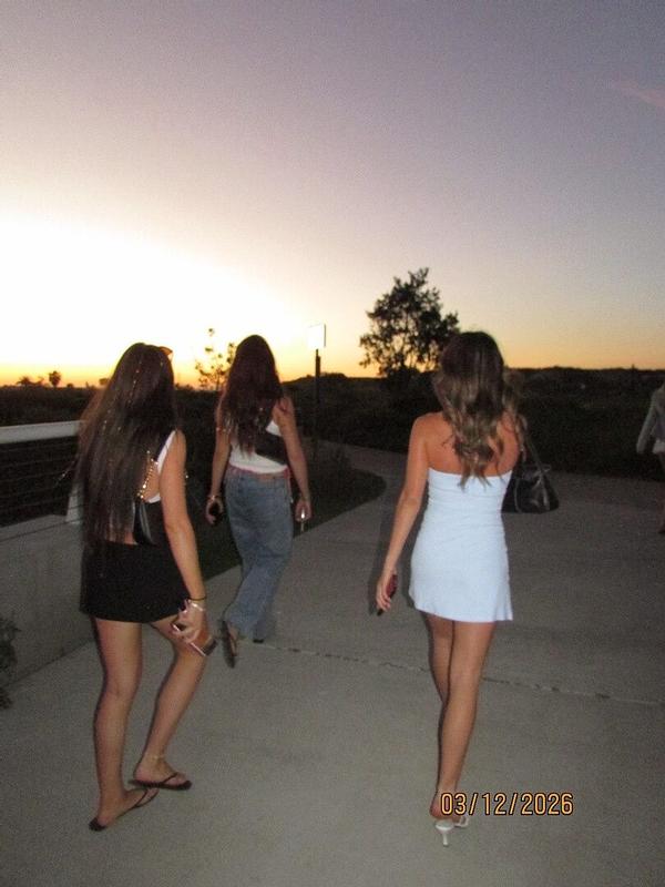 Review Thumbnail Image 4 383624306