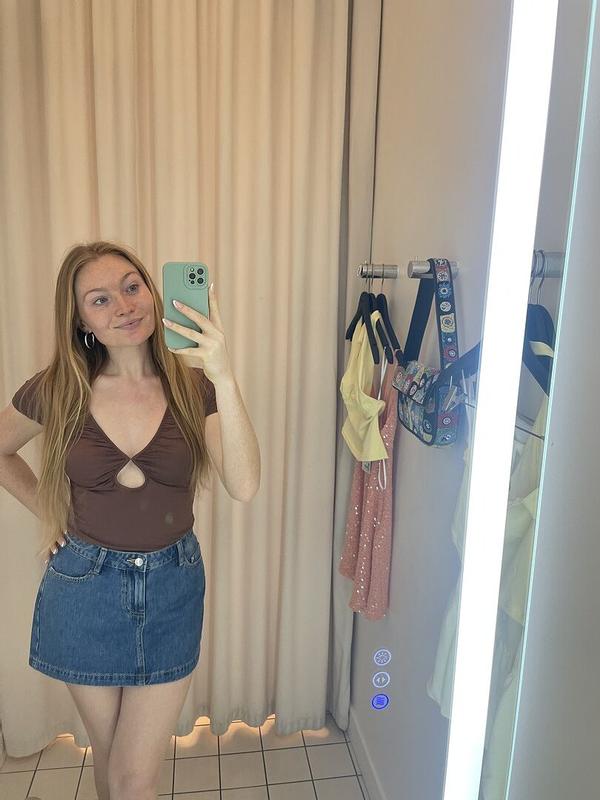 Review Thumbnail Image 0 356886634