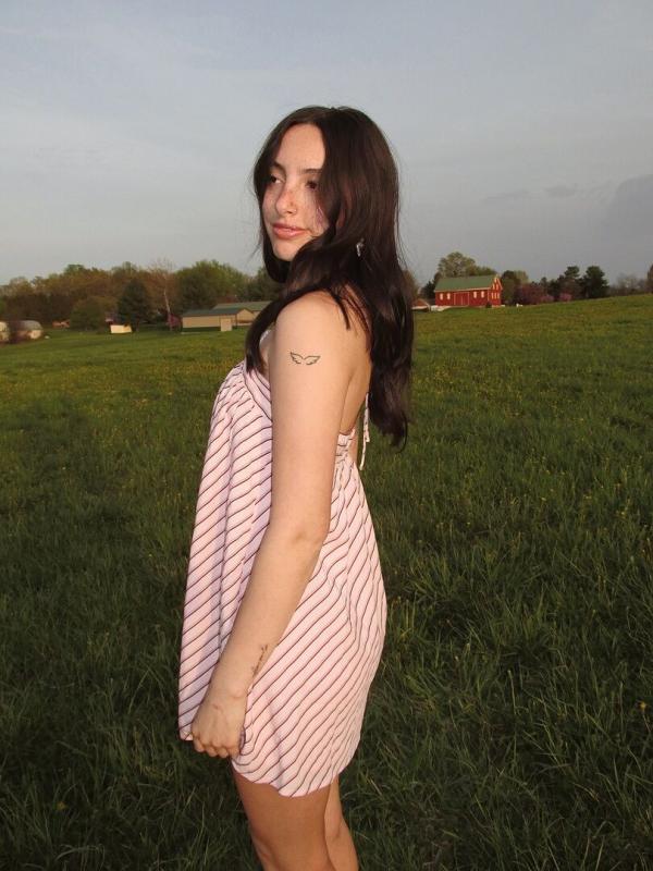 Review Thumbnail Image 1 351015975