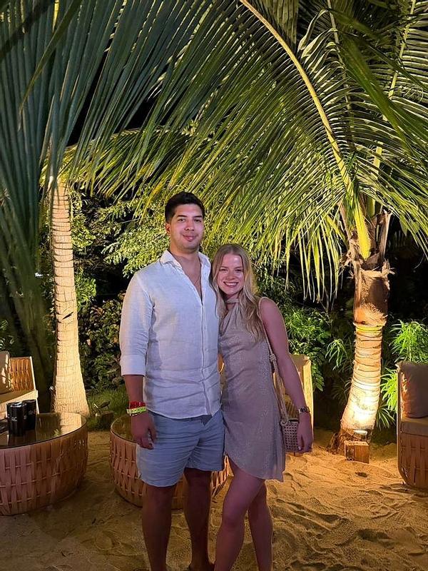 Review Thumbnail Image 1 376223126