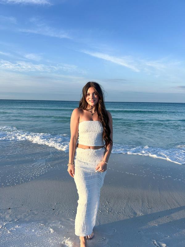 Review Thumbnail Image 0 350741834