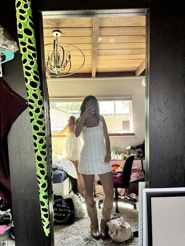 Review Thumbnail Image 2 350740408