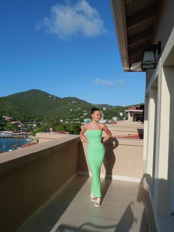 Review Thumbnail Image 0 351063310