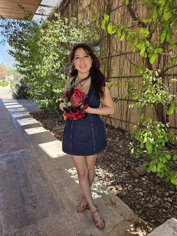 Review Thumbnail Image 1 382193344