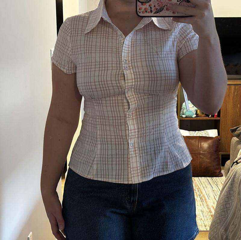 Customer photo for "size up if you wear anything above a b cup"