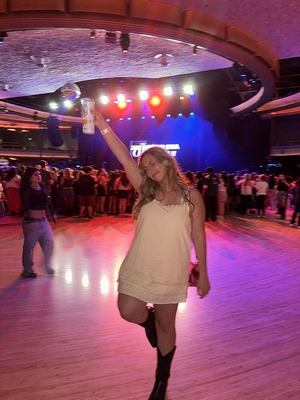 Customer photo for "Absolutely love this dress. Super"