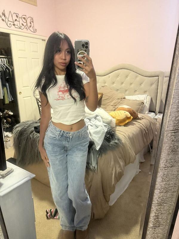 Customer photo for "fit perfectly! i’m 5’2 and"