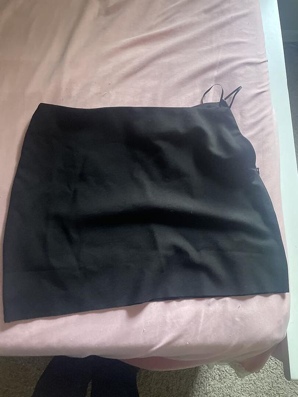 Customer photo for "This mini skirt is so"