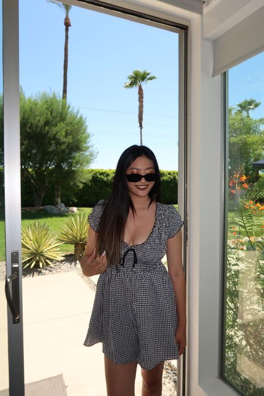 Customer photo for "so cute and flattering!! i’m"