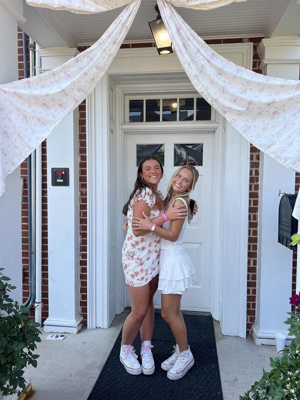 Customer photo for "I loved this top so"
