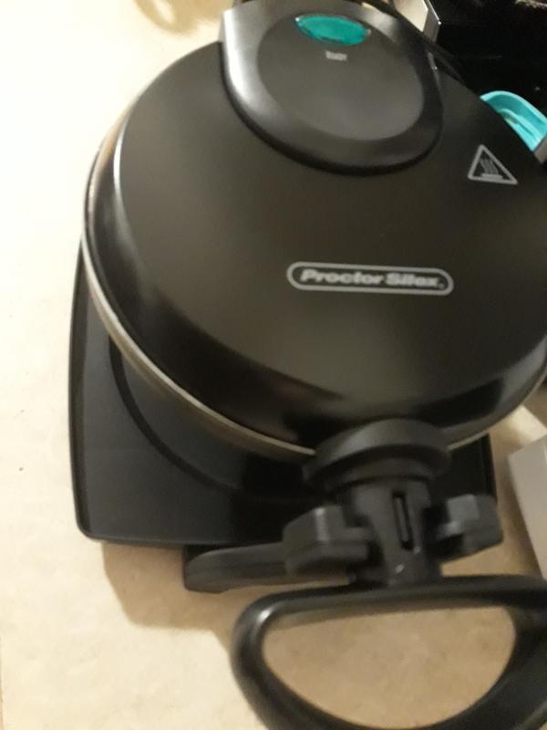 Waffle maker