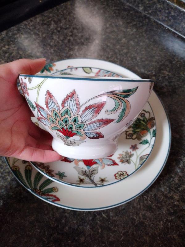 Customer carousel item 11.