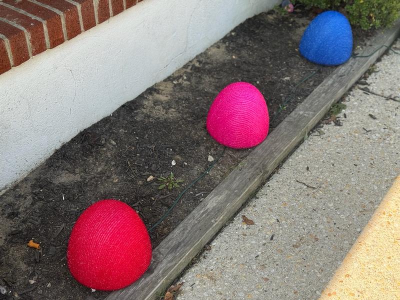 Holiday Living 17-in 8-Count LED Multicolor Gumpdrop Pathway Markers in ...