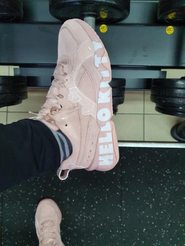 puma x hello kitty nova 2 women's trainers