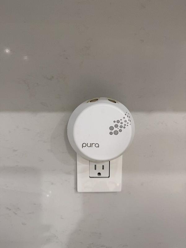 Customer carousel item 8.