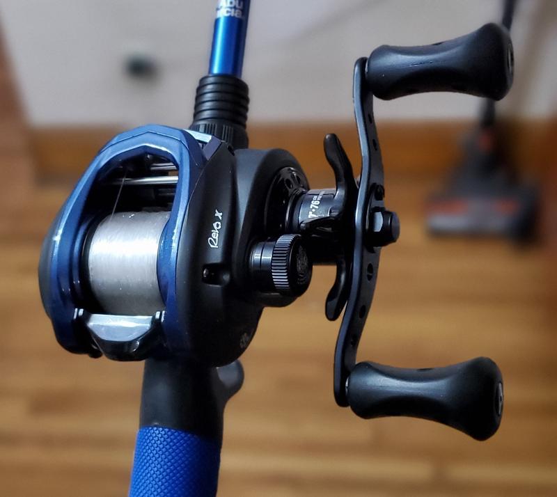 Revo x deals baitcast combo