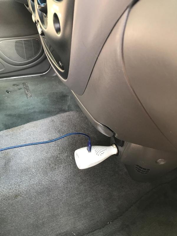 Love that it has a USB Port since my truck does not have one.