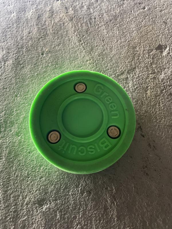 Green Biscuit Switzerland Flag Puck - Palet D'Entraînement Hockey Rue Et Roller