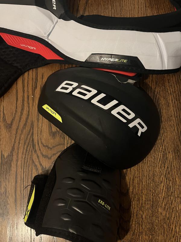 Bauer Vapor Hyperlite Senior Hockey Shoulder Pads