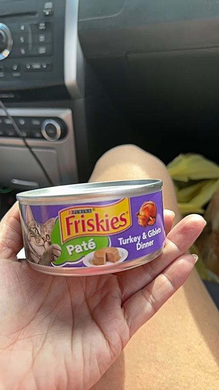 Purina Friskies Turkey and Giblets Dinner Wet Cat Food Pate 5.5 oz Case of 24 Petco