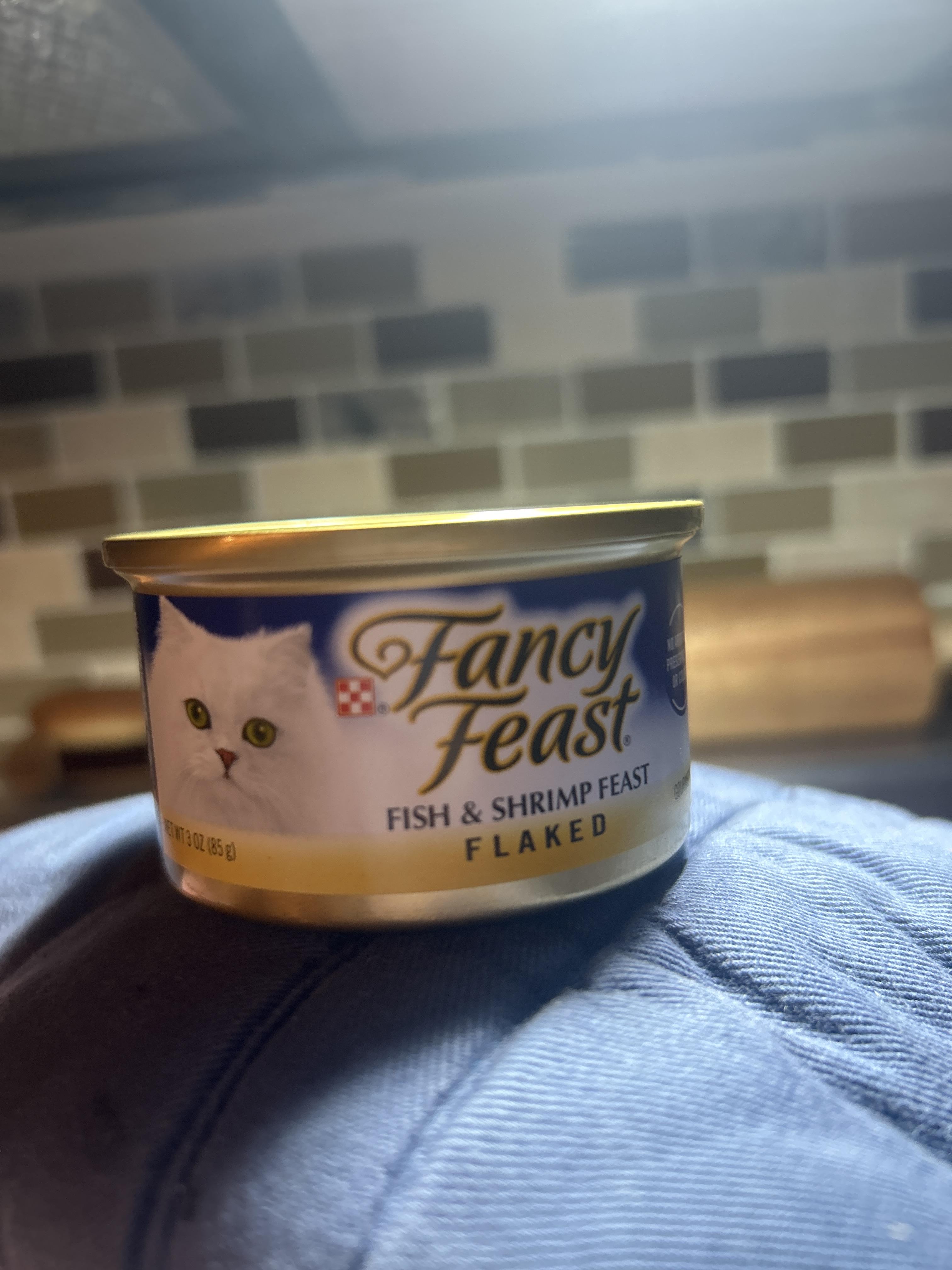 Fancy feast fish and shrimp feast flaked best sale