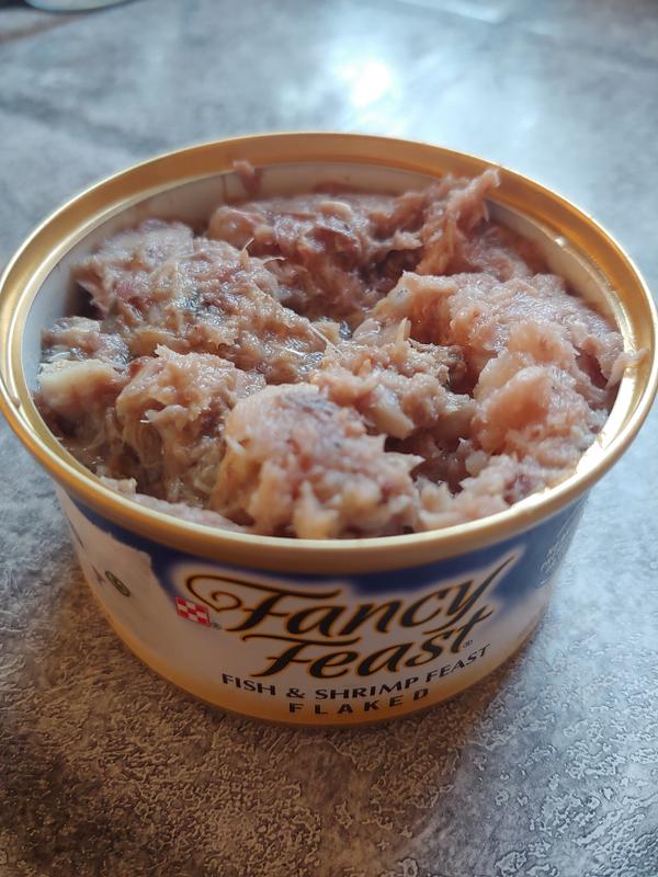 Fancy feast fish outlet and shrimp flaked