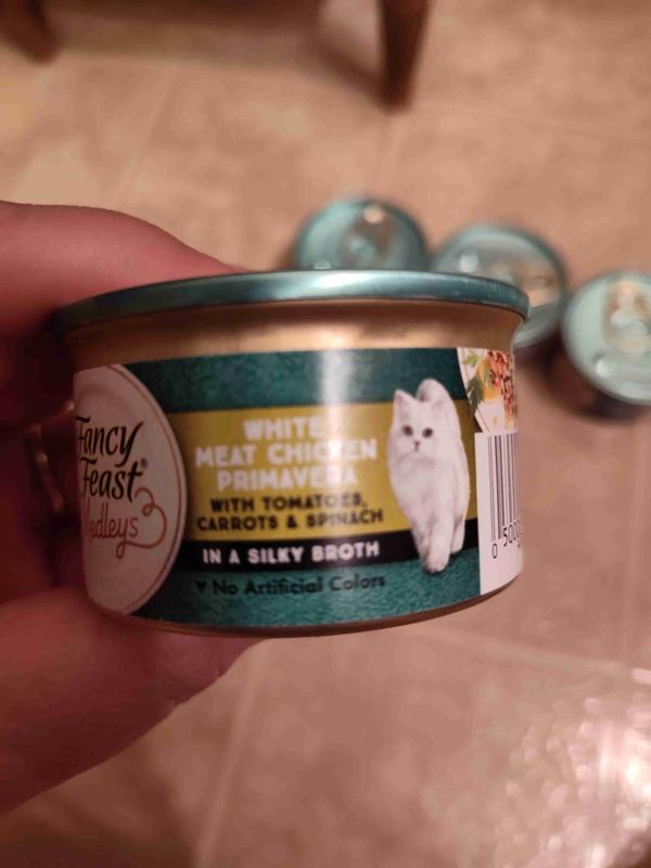 Fancy Feast Medleys White Meat Chicken in Sauce Collection Wet Cat Food ...