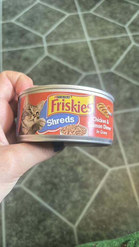 Purina Friskies Gravy Wet Cat Food, Shreds Chicken Salmon Dinner