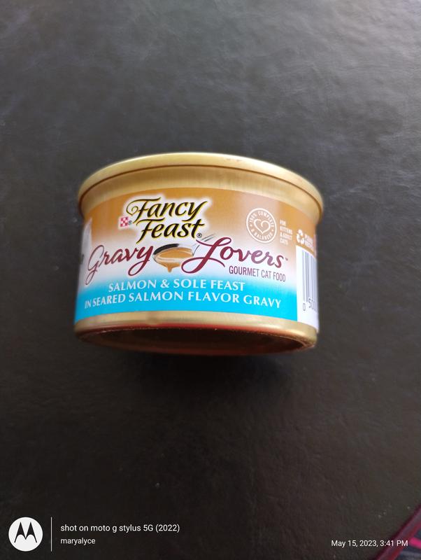 Fancy feast clearance gravy lovers salmon