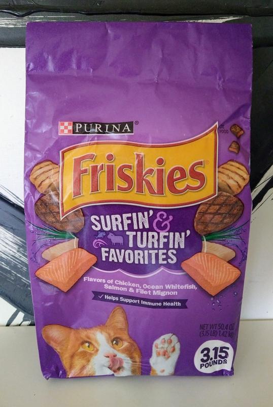 Purina Friskies Dry Cat Food Surfin Turfin Favorites 3.15 lb. Bag