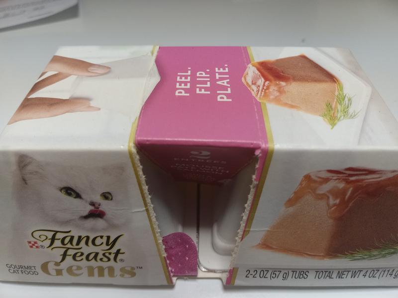 Purina Fancy Feast Gems Mousse Pate With Salmon and Halo of Savory