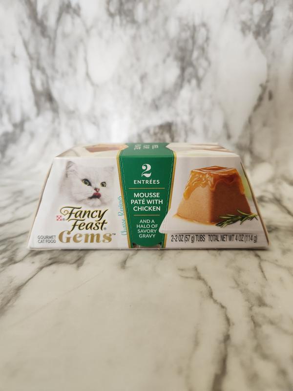 Purina Fancy Feast Gems Mousse Pate With Chicken and Halo of