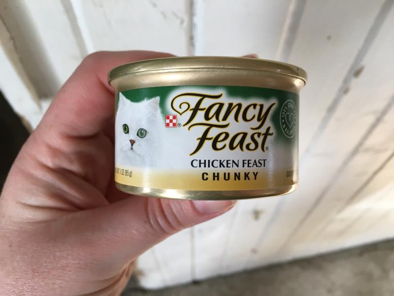 Fancy feast outlet chunky