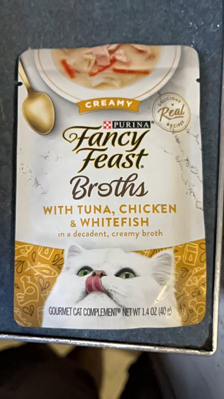 Fancy feast packets best sale