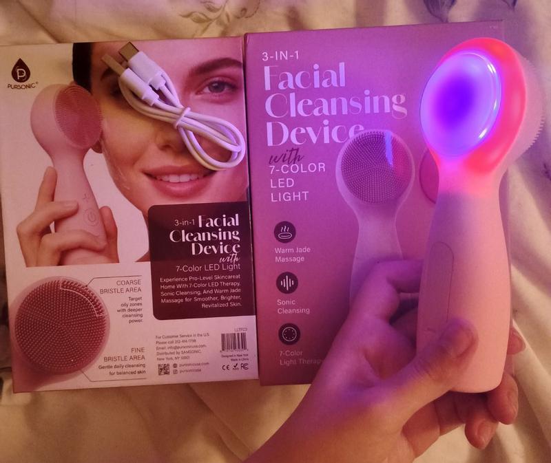 Customer photo for "Amazing 3-in-1 facial tool that leaves skin feeling deeply cleansed, warm, and refreshed !!"