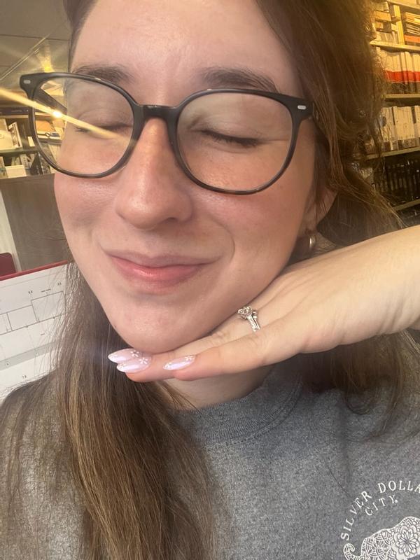 Review Thumbnail Image 2 377063103